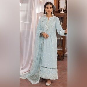 Brand New Pakistani fully embroidered Designer 3 piece suit with Net dupatta